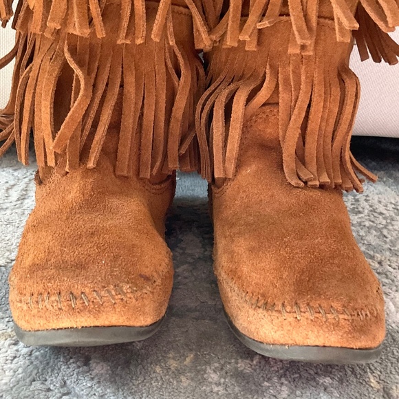 Brown Suede Western Boho Moccasin 3-Layer Fringe Boots Sz 9 - Picture 7 of 16